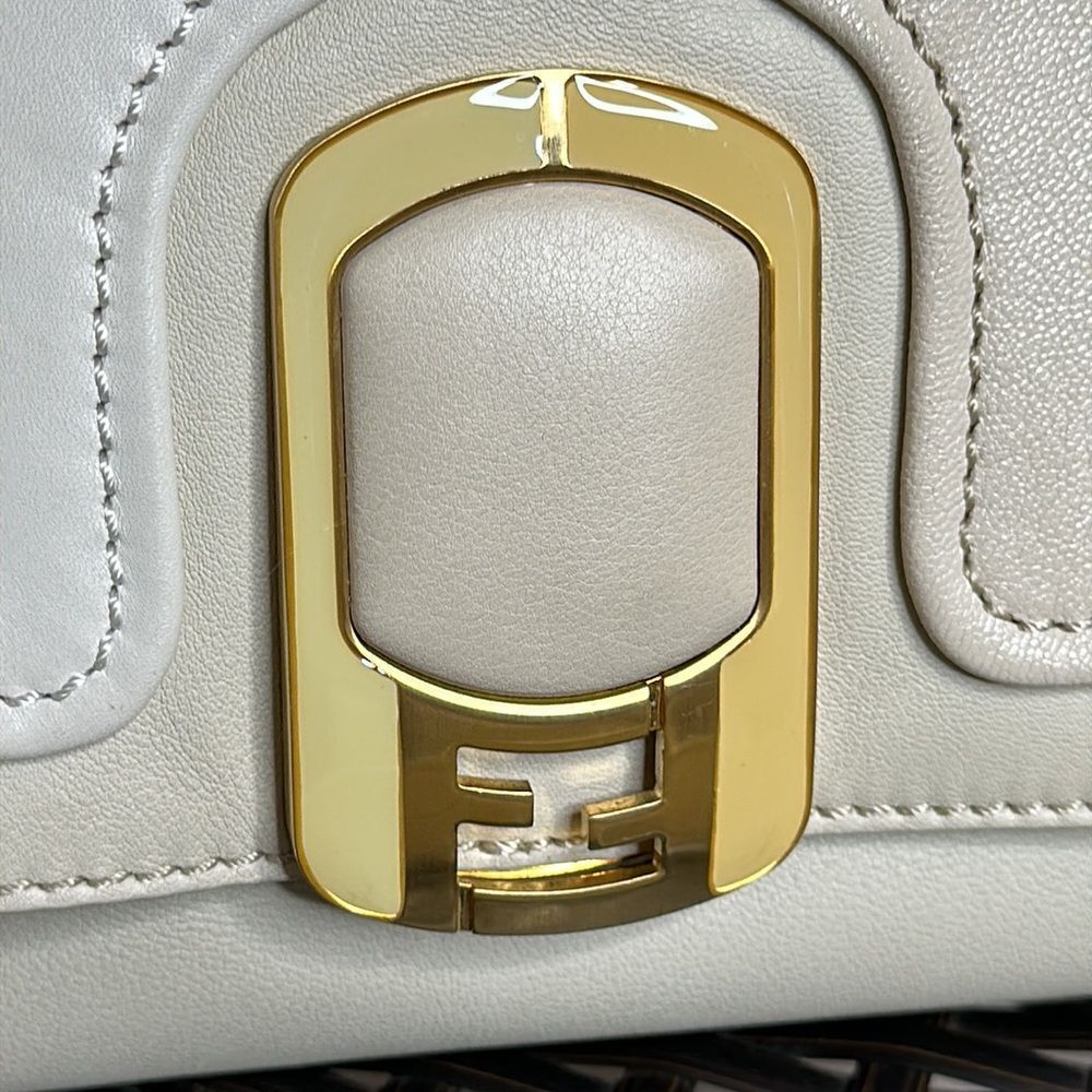 Fendi White Leather Shoulder Bag Gold FF Buckle Crossbody 🍀 - Picture 12 of 17